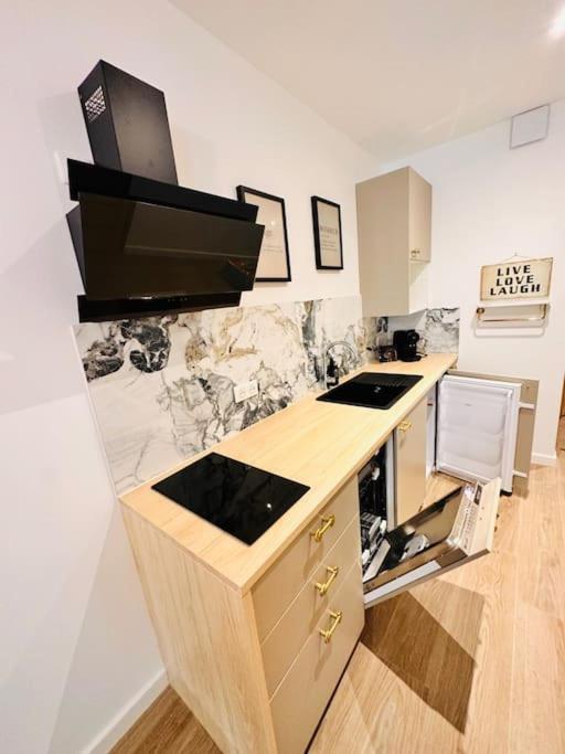 Les Appartements De Nana 2 - T2 Hypercentre, Rue Meynadier, Palais & Plage, Clim, Wifi Cannes Exterior photo