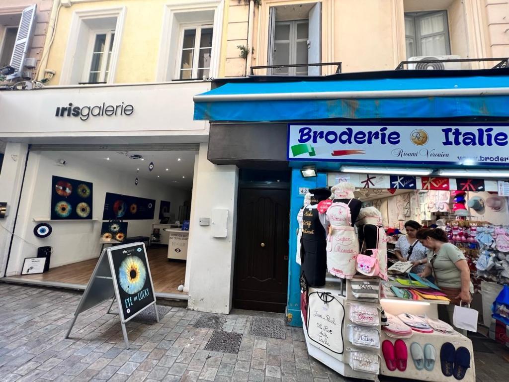 Les Appartements De Nana 2 - T2 Hypercentre, Rue Meynadier, Palais & Plage, Clim, Wifi Cannes Exterior photo